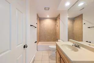 8 Rose Ln, Danbury, CT 06811 - Photo 9