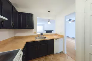 8 Rose Ln, Danbury, CT 06811 - Photo 5