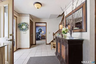 6 Windward Drive, New Fairfield, CT 06812 - Photo 3