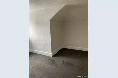 184 Meriden Road, Waterbury, CT 06705 - Photo 13