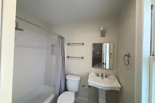 371 Grovers Ave, Bridgeport, CT 06605 - Photo 13