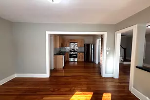 371 Grovers Ave, Bridgeport, CT 06605 - Photo 7