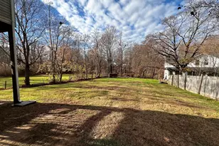 565 E Main St, Middletown, CT 06457 - Photo 5