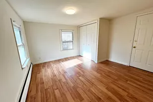 565 E Main St, Middletown, CT 06457 - Photo 11