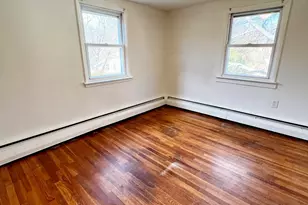 565 E Main St, Middletown, CT 06457 - Photo 15