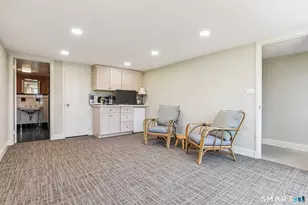 126 Hartford Tpke, Hamden, CT 06517 - Photo 31