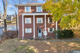 25 Piedmont St, Waterbury, CT 06706 - Photo 5