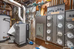 25 Piedmont St, Waterbury, CT 06706 - Photo 27