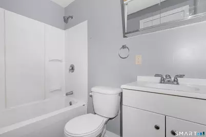 815 East Main Street, Waterbury, CT 06705 - Photo 13