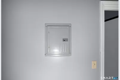 815 East Main Street, Waterbury, CT 06705 - Photo 19