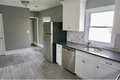 15 Crofut Place #1, Danbury, CT 06810 - Photo 13