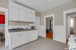 61 Garden St, Ansonia, CT 06401 - Photo 25