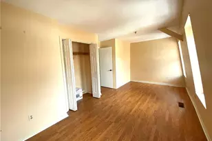 1 Russell St, Middletown, CT 06457 - Photo 13