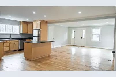 35 Graves Avenue, Guilford, CT 06437 - Photo 9