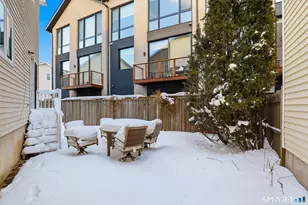 7 Dora St, Stamford, CT 06902 - Photo 25