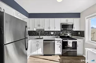 305 Monticello Dr, Branford, CT 06405 - Photo 3