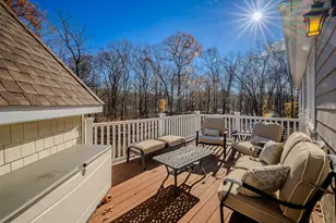 723 Laurie Ln, Orange, CT 06477 - Photo 25