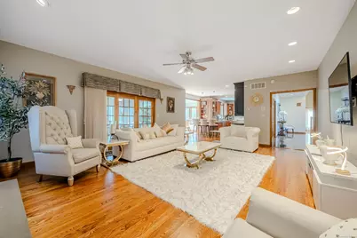 723 Laurie Lane, Orange, CT 06477 - Photo 13