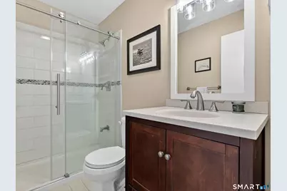 97 West Main Street #APT 36, East Lyme, CT 06357 - Photo 9