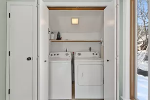 97 W Main St, East Lyme, CT 06357 - Photo 33