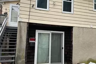 124 Smith St, Derby, CT 06418 - Photo 3