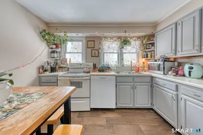 291 Mansfield Avenue, Windham, CT 06226 - Photo 17