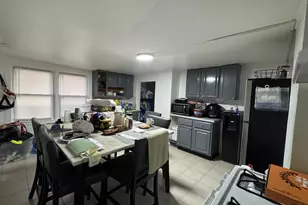 34-36 Cottage St, Manchester, CT 06040 - Photo 9