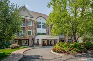 1 West St, Simsbury, CT 06070 - Photo 1