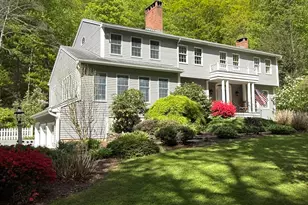 117 N Saddle Rdg, Simsbury, CT 06092 - Photo 1