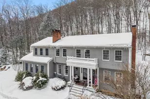 117 N Saddle Rdg, Simsbury, CT 06092 - Photo 1