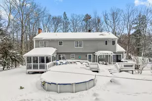 117 N Saddle Rdg, Simsbury, CT 06092 - Photo 3