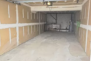 81 Chipman St, Waterbury, CT 06708 - Photo 7