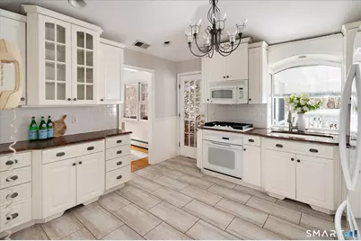 244 Westwood Road, Stamford, CT 06902 - Photo 11