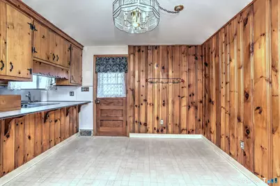 26 Hill Street, Milford, CT 06460 - Photo 13