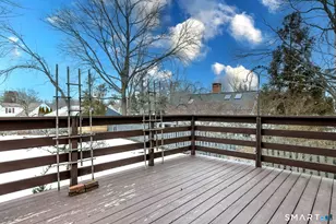 26 Hill St, Milford, CT 06460 - Photo 5