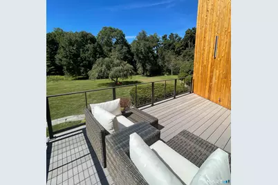 2177 Cross Highway, Fairfield, CT 06824 - Photo 23