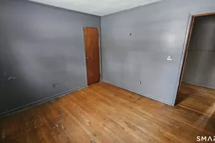 12 Collins Dr, West Haven, CT 06516 - Photo 23