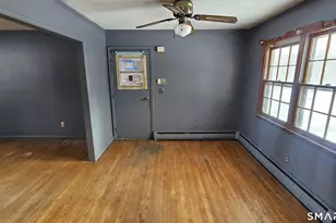 12 Collins Dr, West Haven, CT 06516 - Photo 11