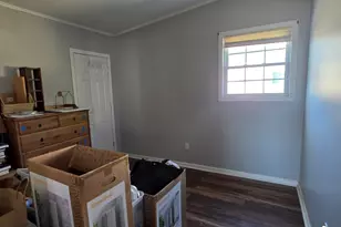 74 Clark Ln, Waterford, CT 06385 - Photo 15