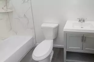 1042 Iranistan Ave, Bridgeport, CT 06604 - Photo 13