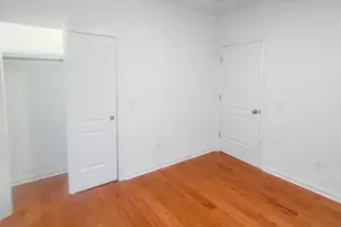 1042 Iranistan Ave, Bridgeport, CT 06604 - Photo 11