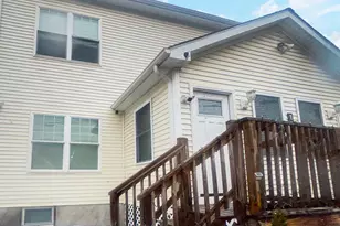 1042 Iranistan Ave, Bridgeport, CT 06604 - Photo 3