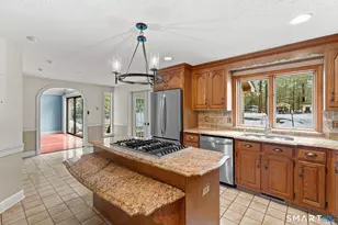 90 Hunting Hills Dr, Southington, CT 06489 - Photo 3