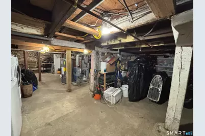 8 Jetland Place, Bridgeport, CT 06605 - Photo 31