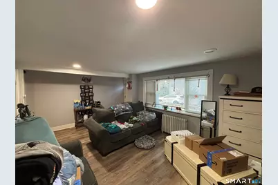 8 Jetland Place, Bridgeport, CT 06605 - Photo 3