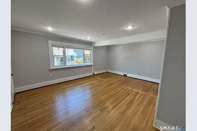 8 Jetland Place, Bridgeport, CT 06605 - Photo 21