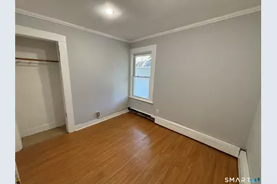 8 Jetland Place, Bridgeport, CT 06605 - Photo 17