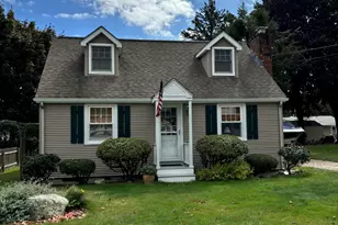 42 Sea Breeze Ave, East Lyme, CT 06357 - Photo 1