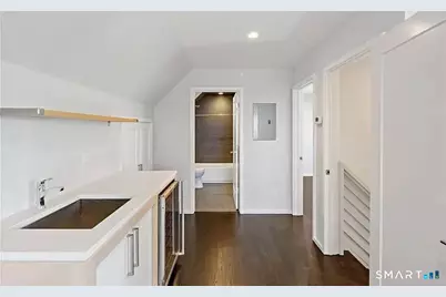 24 Avery Street #A, Stamford, CT 06902 - Photo 9