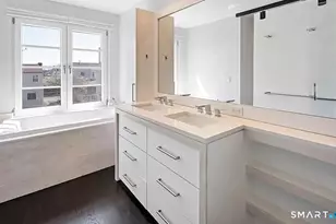 24 Avery St, Stamford, CT 06902 - Photo 13